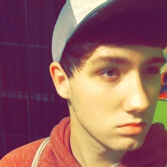 Meet your Posher, Corey - Picture 1 of 1